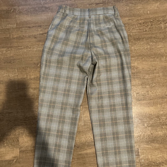 Nine West Beige and Gray Plaid Dresspants - Picture 3 of 3